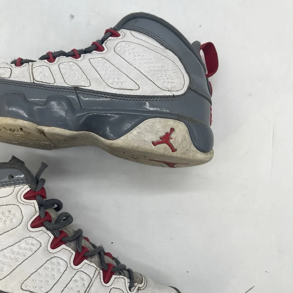 Jordan 9 Fire Red Shoes Youth Size 5.5Y Kids 302359-162